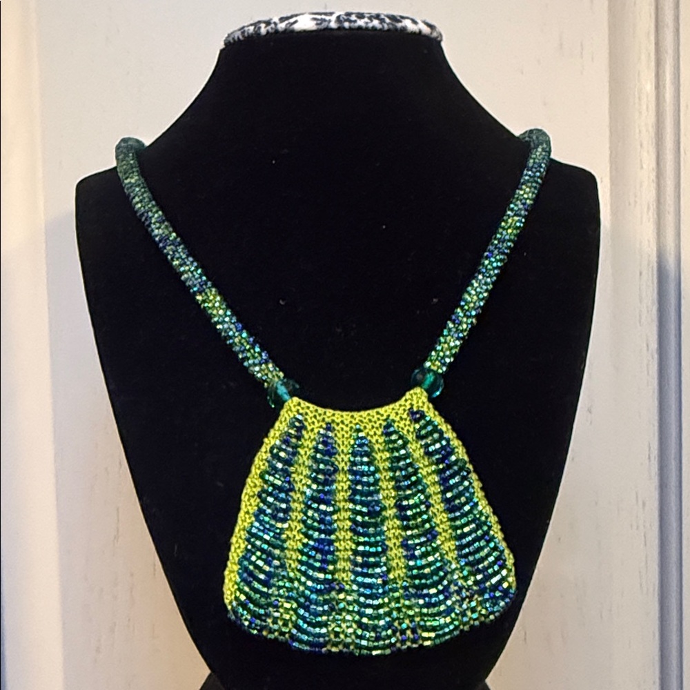 Beaded Necklace Pouch 🟢🔵